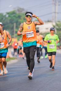 BIB: 42846, 42699
                            <button type="button" onclick="openModal(9609971)" class="btn btn-primary btn-sm float-right btn-popup" data-toggle="modal" data-target=".modal-high-quality">
                        <i class="fas fa-shopping-cart"></i> Add to Cart
                    </button>
                                            <button type="button" onclick="isThisMe(9609971, true)" class="btn btn-success btn-sm float-right btn-popup btn-isme hidden" data-toggle="tooltip" data-placement="bottom" title="นี่คือรูปของคุณใช่ไหม คลิกที่นี่เพื่อเอาเข้าอัลบั้ม">
                        <i class="fas fa-plus"></i> Add to album
                    </button>
                    <button type="button" onclick="isThisMe(9609971, false)" class="btn btn-warning btn-sm float-right btn-popup btn-isnotme hidden">
                        <i class="fas fa-ban"></i> Remove from album
                    </button>
