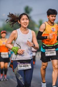 BIB: 4083, 40016
                            <button type="button" onclick="openModal(9611340)" class="btn btn-primary btn-sm float-right btn-popup" data-toggle="modal" data-target=".modal-high-quality">
                        <i class="fas fa-shopping-cart"></i> Add to Cart
                    </button>
                                            <button type="button" onclick="isThisMe(9611340, true)" class="btn btn-success btn-sm float-right btn-popup btn-isme hidden" data-toggle="tooltip" data-placement="bottom" title="นี่คือรูปของคุณใช่ไหม คลิกที่นี่เพื่อเอาเข้าอัลบั้ม">
                        <i class="fas fa-plus"></i> Add to album
                    </button>
                    <button type="button" onclick="isThisMe(9611340, false)" class="btn btn-warning btn-sm float-right btn-popup btn-isnotme hidden">
                        <i class="fas fa-ban"></i> Remove from album
                    </button>