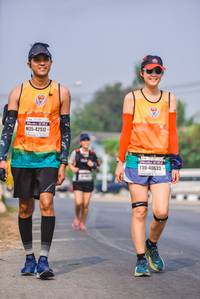 BIB: 42512, 40633
                            <button type="button" onclick="openModal(9612095)" class="btn btn-primary btn-sm float-right btn-popup" data-toggle="modal" data-target=".modal-high-quality">
                        <i class="fas fa-shopping-cart"></i> Add to Cart
                    </button>
                                            <button type="button" onclick="isThisMe(9612095, true)" class="btn btn-success btn-sm float-right btn-popup btn-isme hidden" data-toggle="tooltip" data-placement="bottom" title="นี่คือรูปของคุณใช่ไหม คลิกที่นี่เพื่อเอาเข้าอัลบั้ม">
                        <i class="fas fa-plus"></i> Add to album
                    </button>
                    <button type="button" onclick="isThisMe(9612095, false)" class="btn btn-warning btn-sm float-right btn-popup btn-isnotme hidden">
                        <i class="fas fa-ban"></i> Remove from album
                    </button>