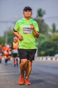 BIB: 42172
                            <button type="button" onclick="openModal(9612133)" class="btn btn-primary btn-sm float-right btn-popup" data-toggle="modal" data-target=".modal-high-quality">
                        <i class="fas fa-shopping-cart"></i> Add to Cart
                    </button>
                                            <button type="button" onclick="isThisMe(9612133, true)" class="btn btn-success btn-sm float-right btn-popup btn-isme hidden" data-toggle="tooltip" data-placement="bottom" title="นี่คือรูปของคุณใช่ไหม คลิกที่นี่เพื่อเอาเข้าอัลบั้ม">
                        <i class="fas fa-plus"></i> Add to album
                    </button>
                    <button type="button" onclick="isThisMe(9612133, false)" class="btn btn-warning btn-sm float-right btn-popup btn-isnotme hidden">
                        <i class="fas fa-ban"></i> Remove from album
                    </button>