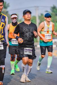BIB: 4201, 41934
                            <button type="button" onclick="openModal(9611874)" class="btn btn-primary btn-sm float-right btn-popup" data-toggle="modal" data-target=".modal-high-quality">
                        <i class="fas fa-shopping-cart"></i> Add to Cart
                    </button>
                                            <button type="button" onclick="isThisMe(9611874, true)" class="btn btn-success btn-sm float-right btn-popup btn-isme hidden" data-toggle="tooltip" data-placement="bottom" title="นี่คือรูปของคุณใช่ไหม คลิกที่นี่เพื่อเอาเข้าอัลบั้ม">
                        <i class="fas fa-plus"></i> Add to album
                    </button>
                    <button type="button" onclick="isThisMe(9611874, false)" class="btn btn-warning btn-sm float-right btn-popup btn-isnotme hidden">
                        <i class="fas fa-ban"></i> Remove from album
                    </button>