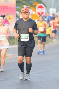 BIB: 477
                            <button type="button" onclick="openModal(7575092)" class="btn btn-primary btn-sm float-right btn-popup" data-toggle="modal" data-target=".modal-high-quality">
                        <i class="fas fa-shopping-cart"></i> Add to Cart
                    </button>
                                            <button type="button" onclick="isThisMe(7575092, true)" class="btn btn-success btn-sm float-right btn-popup btn-isme hidden" data-toggle="tooltip" data-placement="bottom" title="นี่คือรูปของคุณใช่ไหม คลิกที่นี่เพื่อเอาเข้าอัลบั้ม">
                        <i class="fas fa-plus"></i> Add to album
                    </button>
                    <button type="button" onclick="isThisMe(7575092, false)" class="btn btn-warning btn-sm float-right btn-popup btn-isnotme hidden">
                        <i class="fas fa-ban"></i> Remove from album
                    </button>