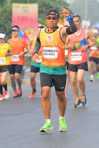 BIB: 40917, 46413
                            <button type="button" onclick="openModal(7593061)" class="btn btn-primary btn-sm float-right btn-popup" data-toggle="modal" data-target=".modal-high-quality">
                        <i class="fas fa-shopping-cart"></i> Add to Cart
                    </button>
                                            <button type="button" onclick="isThisMe(7593061, true)" class="btn btn-success btn-sm float-right btn-popup btn-isme hidden" data-toggle="tooltip" data-placement="bottom" title="นี่คือรูปของคุณใช่ไหม คลิกที่นี่เพื่อเอาเข้าอัลบั้ม">
                        <i class="fas fa-plus"></i> Add to album
                    </button>
                    <button type="button" onclick="isThisMe(7593061, false)" class="btn btn-warning btn-sm float-right btn-popup btn-isnotme hidden">
                        <i class="fas fa-ban"></i> Remove from album
                    </button>