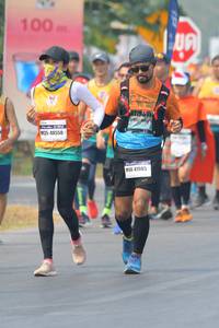 BIB: 100, 40550, 41985
                            <button type="button" onclick="openModal(8362218)" class="btn btn-primary btn-sm float-right btn-popup" data-toggle="modal" data-target=".modal-high-quality">
                        <i class="fas fa-shopping-cart"></i> Add to Cart
                    </button>
                                            <button type="button" onclick="isThisMe(8362218, true)" class="btn btn-success btn-sm float-right btn-popup btn-isme hidden" data-toggle="tooltip" data-placement="bottom" title="นี่คือรูปของคุณใช่ไหม คลิกที่นี่เพื่อเอาเข้าอัลบั้ม">
                        <i class="fas fa-plus"></i> Add to album
                    </button>
                    <button type="button" onclick="isThisMe(8362218, false)" class="btn btn-warning btn-sm float-right btn-popup btn-isnotme hidden">
                        <i class="fas fa-ban"></i> Remove from album
                    </button>