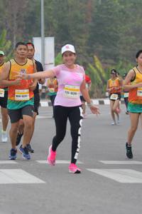 BIB: 16267
                            <button type="button" onclick="openModal(7653573)" class="btn btn-primary btn-sm float-right btn-popup" data-toggle="modal" data-target=".modal-high-quality">
                        <i class="fas fa-shopping-cart"></i> Add to Cart
                    </button>
                                            <button type="button" onclick="isThisMe(7653573, true)" class="btn btn-success btn-sm float-right btn-popup btn-isme hidden" data-toggle="tooltip" data-placement="bottom" title="นี่คือรูปของคุณใช่ไหม คลิกที่นี่เพื่อเอาเข้าอัลบั้ม">
                        <i class="fas fa-plus"></i> Add to album
                    </button>
                    <button type="button" onclick="isThisMe(7653573, false)" class="btn btn-warning btn-sm float-right btn-popup btn-isnotme hidden">
                        <i class="fas fa-ban"></i> Remove from album
                    </button>