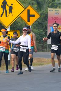 BIB: 100, 45302, 48070
                            <button type="button" onclick="openModal(8341265)" class="btn btn-primary btn-sm float-right btn-popup" data-toggle="modal" data-target=".modal-high-quality">
                        <i class="fas fa-shopping-cart"></i> Add to Cart
                    </button>
                                            <button type="button" onclick="isThisMe(8341265, true)" class="btn btn-success btn-sm float-right btn-popup btn-isme hidden" data-toggle="tooltip" data-placement="bottom" title="นี่คือรูปของคุณใช่ไหม คลิกที่นี่เพื่อเอาเข้าอัลบั้ม">
                        <i class="fas fa-plus"></i> Add to album
                    </button>
                    <button type="button" onclick="isThisMe(8341265, false)" class="btn btn-warning btn-sm float-right btn-popup btn-isnotme hidden">
                        <i class="fas fa-ban"></i> Remove from album
                    </button>