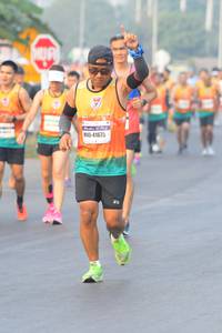 BIB: 476
                            <button type="button" onclick="openModal(7592889)" class="btn btn-primary btn-sm float-right btn-popup" data-toggle="modal" data-target=".modal-high-quality">
                        <i class="fas fa-shopping-cart"></i> Add to Cart
                    </button>
                                            <button type="button" onclick="isThisMe(7592889, true)" class="btn btn-success btn-sm float-right btn-popup btn-isme hidden" data-toggle="tooltip" data-placement="bottom" title="นี่คือรูปของคุณใช่ไหม คลิกที่นี่เพื่อเอาเข้าอัลบั้ม">
                        <i class="fas fa-plus"></i> Add to album
                    </button>
                    <button type="button" onclick="isThisMe(7592889, false)" class="btn btn-warning btn-sm float-right btn-popup btn-isnotme hidden">
                        <i class="fas fa-ban"></i> Remove from album
                    </button>