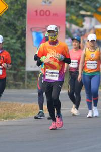 BIB: 100, 40669
                            <button type="button" onclick="openModal(8345198)" class="btn btn-primary btn-sm float-right btn-popup" data-toggle="modal" data-target=".modal-high-quality">
                        <i class="fas fa-shopping-cart"></i> Add to Cart
                    </button>
                                            <button type="button" onclick="isThisMe(8345198, true)" class="btn btn-success btn-sm float-right btn-popup btn-isme hidden" data-toggle="tooltip" data-placement="bottom" title="นี่คือรูปของคุณใช่ไหม คลิกที่นี่เพื่อเอาเข้าอัลบั้ม">
                        <i class="fas fa-plus"></i> Add to album
                    </button>
                    <button type="button" onclick="isThisMe(8345198, false)" class="btn btn-warning btn-sm float-right btn-popup btn-isnotme hidden">
                        <i class="fas fa-ban"></i> Remove from album
                    </button>