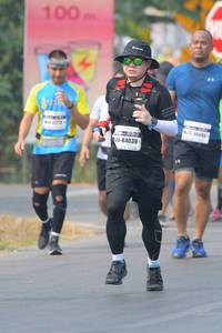 BIB: 100, 463, 84039
                            <button type="button" onclick="openModal(8345041)" class="btn btn-primary btn-sm float-right btn-popup" data-toggle="modal" data-target=".modal-high-quality">
                        <i class="fas fa-shopping-cart"></i> Add to Cart
                    </button>
                                            <button type="button" onclick="isThisMe(8345041, true)" class="btn btn-success btn-sm float-right btn-popup btn-isme hidden" data-toggle="tooltip" data-placement="bottom" title="นี่คือรูปของคุณใช่ไหม คลิกที่นี่เพื่อเอาเข้าอัลบั้ม">
                        <i class="fas fa-plus"></i> Add to album
                    </button>
                    <button type="button" onclick="isThisMe(8345041, false)" class="btn btn-warning btn-sm float-right btn-popup btn-isnotme hidden">
                        <i class="fas fa-ban"></i> Remove from album
                    </button>