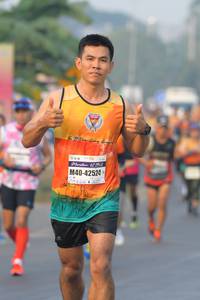 BIB: 4150, 4054
                            <button type="button" onclick="openModal(7685068)" class="btn btn-primary btn-sm float-right btn-popup" data-toggle="modal" data-target=".modal-high-quality">
                        <i class="fas fa-shopping-cart"></i> Add to Cart
                    </button>
                                            <button type="button" onclick="isThisMe(7685068, true)" class="btn btn-success btn-sm float-right btn-popup btn-isme hidden" data-toggle="tooltip" data-placement="bottom" title="นี่คือรูปของคุณใช่ไหม คลิกที่นี่เพื่อเอาเข้าอัลบั้ม">
                        <i class="fas fa-plus"></i> Add to album
                    </button>
                    <button type="button" onclick="isThisMe(7685068, false)" class="btn btn-warning btn-sm float-right btn-popup btn-isnotme hidden">
                        <i class="fas fa-ban"></i> Remove from album
                    </button>