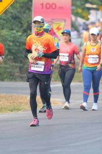 BIB: 100, 40669
                            <button type="button" onclick="openModal(8345339)" class="btn btn-primary btn-sm float-right btn-popup" data-toggle="modal" data-target=".modal-high-quality">
                        <i class="fas fa-shopping-cart"></i> Add to Cart
                    </button>
                                            <button type="button" onclick="isThisMe(8345339, true)" class="btn btn-success btn-sm float-right btn-popup btn-isme hidden" data-toggle="tooltip" data-placement="bottom" title="นี่คือรูปของคุณใช่ไหม คลิกที่นี่เพื่อเอาเข้าอัลบั้ม">
                        <i class="fas fa-plus"></i> Add to album
                    </button>
                    <button type="button" onclick="isThisMe(8345339, false)" class="btn btn-warning btn-sm float-right btn-popup btn-isnotme hidden">
                        <i class="fas fa-ban"></i> Remove from album
                    </button>