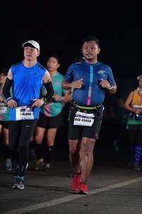 BIB: 45640, 45868
                            <button type="button" onclick="openModal(8052754)" class="btn btn-primary btn-sm float-right btn-popup" data-toggle="modal" data-target=".modal-high-quality">
                        <i class="fas fa-shopping-cart"></i> Add to Cart
                    </button>
                                            <button type="button" onclick="isThisMe(8052754, true)" class="btn btn-success btn-sm float-right btn-popup btn-isme hidden" data-toggle="tooltip" data-placement="bottom" title="นี่คือรูปของคุณใช่ไหม คลิกที่นี่เพื่อเอาเข้าอัลบั้ม">
                        <i class="fas fa-plus"></i> Add to album
                    </button>
                    <button type="button" onclick="isThisMe(8052754, false)" class="btn btn-warning btn-sm float-right btn-popup btn-isnotme hidden">
                        <i class="fas fa-ban"></i> Remove from album
                    </button>