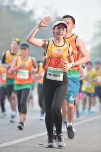 BIB: 20222
                            <button type="button" onclick="openModal(7772863)" class="btn btn-primary btn-sm float-right btn-popup" data-toggle="modal" data-target=".modal-high-quality">
                        <i class="fas fa-shopping-cart"></i> Add to Cart
                    </button>
                                            <button type="button" onclick="isThisMe(7772863, true)" class="btn btn-success btn-sm float-right btn-popup btn-isme hidden" data-toggle="tooltip" data-placement="bottom" title="นี่คือรูปของคุณใช่ไหม คลิกที่นี่เพื่อเอาเข้าอัลบั้ม">
                        <i class="fas fa-plus"></i> Add to album
                    </button>
                    <button type="button" onclick="isThisMe(7772863, false)" class="btn btn-warning btn-sm float-right btn-popup btn-isnotme hidden">
                        <i class="fas fa-ban"></i> Remove from album
                    </button>