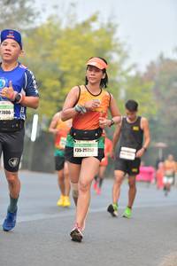 BIB: 27806, 25352
                            <button type="button" onclick="openModal(7595584)" class="btn btn-primary btn-sm float-right btn-popup" data-toggle="modal" data-target=".modal-high-quality">
                        <i class="fas fa-shopping-cart"></i> Add to Cart
                    </button>
                                            <button type="button" onclick="isThisMe(7595584, true)" class="btn btn-success btn-sm float-right btn-popup btn-isme hidden" data-toggle="tooltip" data-placement="bottom" title="นี่คือรูปของคุณใช่ไหม คลิกที่นี่เพื่อเอาเข้าอัลบั้ม">
                        <i class="fas fa-plus"></i> Add to album
                    </button>
                    <button type="button" onclick="isThisMe(7595584, false)" class="btn btn-warning btn-sm float-right btn-popup btn-isnotme hidden">
                        <i class="fas fa-ban"></i> Remove from album
                    </button>