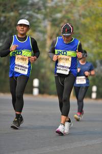 BIB: 47894, 47895, 
                            <button type="button" onclick="openModal(7295918)" class="btn btn-primary btn-sm float-right btn-popup" data-toggle="modal" data-target=".modal-high-quality">
                        <i class="fas fa-shopping-cart"></i> Add to Cart
                    </button>
                                            <button type="button" onclick="isThisMe(7295918, true)" class="btn btn-success btn-sm float-right btn-popup btn-isme hidden" data-toggle="tooltip" data-placement="bottom" title="นี่คือรูปของคุณใช่ไหม คลิกที่นี่เพื่อเอาเข้าอัลบั้ม">
                        <i class="fas fa-plus"></i> Add to album
                    </button>
                    <button type="button" onclick="isThisMe(7295918, false)" class="btn btn-warning btn-sm float-right btn-popup btn-isnotme hidden">
                        <i class="fas fa-ban"></i> Remove from album
                    </button>