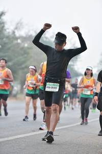 BIB: 26427
                            <button type="button" onclick="openModal(7799202)" class="btn btn-primary btn-sm float-right btn-popup" data-toggle="modal" data-target=".modal-high-quality">
                        <i class="fas fa-shopping-cart"></i> Add to Cart
                    </button>
                                            <button type="button" onclick="isThisMe(7799202, true)" class="btn btn-success btn-sm float-right btn-popup btn-isme hidden" data-toggle="tooltip" data-placement="bottom" title="นี่คือรูปของคุณใช่ไหม คลิกที่นี่เพื่อเอาเข้าอัลบั้ม">
                        <i class="fas fa-plus"></i> Add to album
                    </button>
                    <button type="button" onclick="isThisMe(7799202, false)" class="btn btn-warning btn-sm float-right btn-popup btn-isnotme hidden">
                        <i class="fas fa-ban"></i> Remove from album
                    </button>