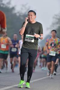 BIB: 26109
                            <button type="button" onclick="openModal(7731784)" class="btn btn-primary btn-sm float-right btn-popup" data-toggle="modal" data-target=".modal-high-quality">
                        <i class="fas fa-shopping-cart"></i> Add to Cart
                    </button>
                                            <button type="button" onclick="isThisMe(7731784, true)" class="btn btn-success btn-sm float-right btn-popup btn-isme hidden" data-toggle="tooltip" data-placement="bottom" title="นี่คือรูปของคุณใช่ไหม คลิกที่นี่เพื่อเอาเข้าอัลบั้ม">
                        <i class="fas fa-plus"></i> Add to album
                    </button>
                    <button type="button" onclick="isThisMe(7731784, false)" class="btn btn-warning btn-sm float-right btn-popup btn-isnotme hidden">
                        <i class="fas fa-ban"></i> Remove from album
                    </button>