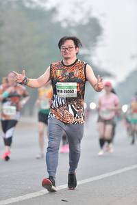 BIB: 26353
                            <button type="button" onclick="openModal(7766412)" class="btn btn-primary btn-sm float-right btn-popup" data-toggle="modal" data-target=".modal-high-quality">
                        <i class="fas fa-shopping-cart"></i> Add to Cart
                    </button>
                                            <button type="button" onclick="isThisMe(7766412, true)" class="btn btn-success btn-sm float-right btn-popup btn-isme hidden" data-toggle="tooltip" data-placement="bottom" title="นี่คือรูปของคุณใช่ไหม คลิกที่นี่เพื่อเอาเข้าอัลบั้ม">
                        <i class="fas fa-plus"></i> Add to album
                    </button>
                    <button type="button" onclick="isThisMe(7766412, false)" class="btn btn-warning btn-sm float-right btn-popup btn-isnotme hidden">
                        <i class="fas fa-ban"></i> Remove from album
                    </button>