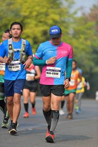 BIB: 0513, 41288, 47098
                            <button type="button" onclick="openModal(7308001)" class="btn btn-primary btn-sm float-right btn-popup" data-toggle="modal" data-target=".modal-high-quality">
                        <i class="fas fa-shopping-cart"></i> Add to Cart
                    </button>
                                            <button type="button" onclick="isThisMe(7308001, true)" class="btn btn-success btn-sm float-right btn-popup btn-isme hidden" data-toggle="tooltip" data-placement="bottom" title="นี่คือรูปของคุณใช่ไหม คลิกที่นี่เพื่อเอาเข้าอัลบั้ม">
                        <i class="fas fa-plus"></i> Add to album
                    </button>
                    <button type="button" onclick="isThisMe(7308001, false)" class="btn btn-warning btn-sm float-right btn-popup btn-isnotme hidden">
                        <i class="fas fa-ban"></i> Remove from album
                    </button>