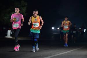 BIB: 21130, 21041, 212
                            <button type="button" onclick="openModal(7936481)" class="btn btn-primary btn-sm float-right btn-popup" data-toggle="modal" data-target=".modal-high-quality">
                        <i class="fas fa-shopping-cart"></i> Add to Cart
                    </button>
                                            <button type="button" onclick="isThisMe(7936481, true)" class="btn btn-success btn-sm float-right btn-popup btn-isme hidden" data-toggle="tooltip" data-placement="bottom" title="นี่คือรูปของคุณใช่ไหม คลิกที่นี่เพื่อเอาเข้าอัลบั้ม">
                        <i class="fas fa-plus"></i> Add to album
                    </button>
                    <button type="button" onclick="isThisMe(7936481, false)" class="btn btn-warning btn-sm float-right btn-popup btn-isnotme hidden">
                        <i class="fas fa-ban"></i> Remove from album
                    </button>