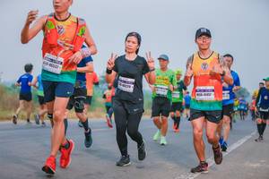 BIB: 46537, 41457, 040229
                            <button type="button" onclick="openModal(9689371)" class="btn btn-primary btn-sm float-right btn-popup" data-toggle="modal" data-target=".modal-high-quality">
                        <i class="fas fa-shopping-cart"></i> Add to Cart
                    </button>
                                            <button type="button" onclick="isThisMe(9689371, true)" class="btn btn-success btn-sm float-right btn-popup btn-isme hidden" data-toggle="tooltip" data-placement="bottom" title="นี่คือรูปของคุณใช่ไหม คลิกที่นี่เพื่อเอาเข้าอัลบั้ม">
                        <i class="fas fa-plus"></i> Add to album
                    </button>
                    <button type="button" onclick="isThisMe(9689371, false)" class="btn btn-warning btn-sm float-right btn-popup btn-isnotme hidden">
                        <i class="fas fa-ban"></i> Remove from album
                    </button>