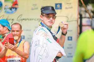 BIB: 21954
                            <button type="button" onclick="openModal(9327553)" class="btn btn-primary btn-sm float-right btn-popup" data-toggle="modal" data-target=".modal-high-quality">
                        <i class="fas fa-shopping-cart"></i> Add to Cart
                    </button>
                                            <button type="button" onclick="isThisMe(9327553, true)" class="btn btn-success btn-sm float-right btn-popup btn-isme hidden" data-toggle="tooltip" data-placement="bottom" title="นี่คือรูปของคุณใช่ไหม คลิกที่นี่เพื่อเอาเข้าอัลบั้ม">
                        <i class="fas fa-plus"></i> Add to album
                    </button>
                    <button type="button" onclick="isThisMe(9327553, false)" class="btn btn-warning btn-sm float-right btn-popup btn-isnotme hidden">
                        <i class="fas fa-ban"></i> Remove from album
                    </button>