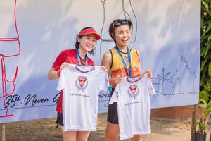 BIB: 
                            <button type="button" onclick="openModal(9329178)" class="btn btn-primary btn-sm float-right btn-popup" data-toggle="modal" data-target=".modal-high-quality">
                        <i class="fas fa-shopping-cart"></i> Add to Cart
                    </button>
                                            <button type="button" onclick="isThisMe(9329178, true)" class="btn btn-success btn-sm float-right btn-popup btn-isme hidden" data-toggle="tooltip" data-placement="bottom" title="นี่คือรูปของคุณใช่ไหม คลิกที่นี่เพื่อเอาเข้าอัลบั้ม">
                        <i class="fas fa-plus"></i> Add to album
                    </button>
                    <button type="button" onclick="isThisMe(9329178, false)" class="btn btn-warning btn-sm float-right btn-popup btn-isnotme hidden">
                        <i class="fas fa-ban"></i> Remove from album
                    </button>