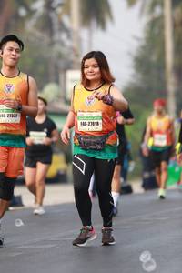 BIB: 41110
                            <button type="button" onclick="openModal(7715387)" class="btn btn-primary btn-sm float-right btn-popup" data-toggle="modal" data-target=".modal-high-quality">
                        <i class="fas fa-shopping-cart"></i> Add to Cart
                    </button>
                                            <button type="button" onclick="isThisMe(7715387, true)" class="btn btn-success btn-sm float-right btn-popup btn-isme hidden" data-toggle="tooltip" data-placement="bottom" title="นี่คือรูปของคุณใช่ไหม คลิกที่นี่เพื่อเอาเข้าอัลบั้ม">
                        <i class="fas fa-plus"></i> Add to album
                    </button>
                    <button type="button" onclick="isThisMe(7715387, false)" class="btn btn-warning btn-sm float-right btn-popup btn-isnotme hidden">
                        <i class="fas fa-ban"></i> Remove from album
                    </button>