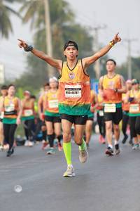 BIB: 40225
                            <button type="button" onclick="openModal(8564451)" class="btn btn-primary btn-sm float-right btn-popup" data-toggle="modal" data-target=".modal-high-quality">
                        <i class="fas fa-shopping-cart"></i> Add to Cart
                    </button>
                                            <button type="button" onclick="isThisMe(8564451, true)" class="btn btn-success btn-sm float-right btn-popup btn-isme hidden" data-toggle="tooltip" data-placement="bottom" title="นี่คือรูปของคุณใช่ไหม คลิกที่นี่เพื่อเอาเข้าอัลบั้ม">
                        <i class="fas fa-plus"></i> Add to album
                    </button>
                    <button type="button" onclick="isThisMe(8564451, false)" class="btn btn-warning btn-sm float-right btn-popup btn-isnotme hidden">
                        <i class="fas fa-ban"></i> Remove from album
                    </button>