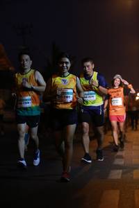 BIB: 21011, 026779, 521979
                            <button type="button" onclick="openModal(9130644)" class="btn btn-primary btn-sm float-right btn-popup" data-toggle="modal" data-target=".modal-high-quality">
                        <i class="fas fa-shopping-cart"></i> Add to Cart
                    </button>
                                            <button type="button" onclick="isThisMe(9130644, true)" class="btn btn-success btn-sm float-right btn-popup btn-isme hidden" data-toggle="tooltip" data-placement="bottom" title="นี่คือรูปของคุณใช่ไหม คลิกที่นี่เพื่อเอาเข้าอัลบั้ม">
                        <i class="fas fa-plus"></i> Add to album
                    </button>
                    <button type="button" onclick="isThisMe(9130644, false)" class="btn btn-warning btn-sm float-right btn-popup btn-isnotme hidden">
                        <i class="fas fa-ban"></i> Remove from album
                    </button>