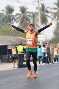 BIB: 42236, 47121
                            <button type="button" onclick="openModal(7691721)" class="btn btn-primary btn-sm float-right btn-popup" data-toggle="modal" data-target=".modal-high-quality">
                        <i class="fas fa-shopping-cart"></i> Add to Cart
                    </button>
                                            <button type="button" onclick="isThisMe(7691721, true)" class="btn btn-success btn-sm float-right btn-popup btn-isme hidden" data-toggle="tooltip" data-placement="bottom" title="นี่คือรูปของคุณใช่ไหม คลิกที่นี่เพื่อเอาเข้าอัลบั้ม">
                        <i class="fas fa-plus"></i> Add to album
                    </button>
                    <button type="button" onclick="isThisMe(7691721, false)" class="btn btn-warning btn-sm float-right btn-popup btn-isnotme hidden">
                        <i class="fas fa-ban"></i> Remove from album
                    </button>