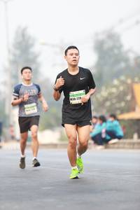 BIB: 220
                            <button type="button" onclick="openModal(9333196)" class="btn btn-primary btn-sm float-right btn-popup" data-toggle="modal" data-target=".modal-high-quality">
                        <i class="fas fa-shopping-cart"></i> Add to Cart
                    </button>
                                            <button type="button" onclick="isThisMe(9333196, true)" class="btn btn-success btn-sm float-right btn-popup btn-isme hidden" data-toggle="tooltip" data-placement="bottom" title="นี่คือรูปของคุณใช่ไหม คลิกที่นี่เพื่อเอาเข้าอัลบั้ม">
                        <i class="fas fa-plus"></i> Add to album
                    </button>
                    <button type="button" onclick="isThisMe(9333196, false)" class="btn btn-warning btn-sm float-right btn-popup btn-isnotme hidden">
                        <i class="fas fa-ban"></i> Remove from album
                    </button>