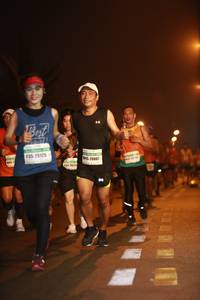 BIB: 75125, 2087, 201
                            <button type="button" onclick="openModal(9102414)" class="btn btn-primary btn-sm float-right btn-popup" data-toggle="modal" data-target=".modal-high-quality">
                        <i class="fas fa-shopping-cart"></i> Add to Cart
                    </button>
                                            <button type="button" onclick="isThisMe(9102414, true)" class="btn btn-success btn-sm float-right btn-popup btn-isme hidden" data-toggle="tooltip" data-placement="bottom" title="นี่คือรูปของคุณใช่ไหม คลิกที่นี่เพื่อเอาเข้าอัลบั้ม">
                        <i class="fas fa-plus"></i> Add to album
                    </button>
                    <button type="button" onclick="isThisMe(9102414, false)" class="btn btn-warning btn-sm float-right btn-popup btn-isnotme hidden">
                        <i class="fas fa-ban"></i> Remove from album
                    </button>