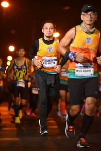 BIB: 46228, 45691
                            <button type="button" onclick="openModal(7643227)" class="btn btn-primary btn-sm float-right btn-popup" data-toggle="modal" data-target=".modal-high-quality">
                        <i class="fas fa-shopping-cart"></i> Add to Cart
                    </button>
                                            <button type="button" onclick="isThisMe(7643227, true)" class="btn btn-success btn-sm float-right btn-popup btn-isme hidden" data-toggle="tooltip" data-placement="bottom" title="นี่คือรูปของคุณใช่ไหม คลิกที่นี่เพื่อเอาเข้าอัลบั้ม">
                        <i class="fas fa-plus"></i> Add to album
                    </button>
                    <button type="button" onclick="isThisMe(7643227, false)" class="btn btn-warning btn-sm float-right btn-popup btn-isnotme hidden">
                        <i class="fas fa-ban"></i> Remove from album
                    </button>