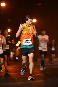 BIB: 40714
                            <button type="button" onclick="openModal(7721990)" class="btn btn-primary btn-sm float-right btn-popup" data-toggle="modal" data-target=".modal-high-quality">
                        <i class="fas fa-shopping-cart"></i> Add to Cart
                    </button>
                                            <button type="button" onclick="isThisMe(7721990, true)" class="btn btn-success btn-sm float-right btn-popup btn-isme hidden" data-toggle="tooltip" data-placement="bottom" title="นี่คือรูปของคุณใช่ไหม คลิกที่นี่เพื่อเอาเข้าอัลบั้ม">
                        <i class="fas fa-plus"></i> Add to album
                    </button>
                    <button type="button" onclick="isThisMe(7721990, false)" class="btn btn-warning btn-sm float-right btn-popup btn-isnotme hidden">
                        <i class="fas fa-ban"></i> Remove from album
                    </button>