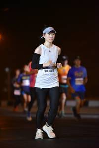 BIB: 45376
                            <button type="button" onclick="openModal(7720367)" class="btn btn-primary btn-sm float-right btn-popup" data-toggle="modal" data-target=".modal-high-quality">
                        <i class="fas fa-shopping-cart"></i> Add to Cart
                    </button>
                                            <button type="button" onclick="isThisMe(7720367, true)" class="btn btn-success btn-sm float-right btn-popup btn-isme hidden" data-toggle="tooltip" data-placement="bottom" title="นี่คือรูปของคุณใช่ไหม คลิกที่นี่เพื่อเอาเข้าอัลบั้ม">
                        <i class="fas fa-plus"></i> Add to album
                    </button>
                    <button type="button" onclick="isThisMe(7720367, false)" class="btn btn-warning btn-sm float-right btn-popup btn-isnotme hidden">
                        <i class="fas fa-ban"></i> Remove from album
                    </button>