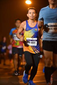 BIB: 453, 219, 40641
                            <button type="button" onclick="openModal(7724175)" class="btn btn-primary btn-sm float-right btn-popup" data-toggle="modal" data-target=".modal-high-quality">
                        <i class="fas fa-shopping-cart"></i> Add to Cart
                    </button>
                                            <button type="button" onclick="isThisMe(7724175, true)" class="btn btn-success btn-sm float-right btn-popup btn-isme hidden" data-toggle="tooltip" data-placement="bottom" title="นี่คือรูปของคุณใช่ไหม คลิกที่นี่เพื่อเอาเข้าอัลบั้ม">
                        <i class="fas fa-plus"></i> Add to album
                    </button>
                    <button type="button" onclick="isThisMe(7724175, false)" class="btn btn-warning btn-sm float-right btn-popup btn-isnotme hidden">
                        <i class="fas fa-ban"></i> Remove from album
                    </button>