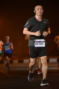 BIB: 41925
                            <button type="button" onclick="openModal(7712437)" class="btn btn-primary btn-sm float-right btn-popup" data-toggle="modal" data-target=".modal-high-quality">
                        <i class="fas fa-shopping-cart"></i> Add to Cart
                    </button>
                                            <button type="button" onclick="isThisMe(7712437, true)" class="btn btn-success btn-sm float-right btn-popup btn-isme hidden" data-toggle="tooltip" data-placement="bottom" title="นี่คือรูปของคุณใช่ไหม คลิกที่นี่เพื่อเอาเข้าอัลบั้ม">
                        <i class="fas fa-plus"></i> Add to album
                    </button>
                    <button type="button" onclick="isThisMe(7712437, false)" class="btn btn-warning btn-sm float-right btn-popup btn-isnotme hidden">
                        <i class="fas fa-ban"></i> Remove from album
                    </button>