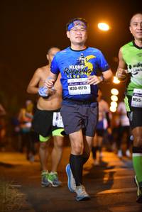 BIB: 41715
                            <button type="button" onclick="openModal(7735595)" class="btn btn-primary btn-sm float-right btn-popup" data-toggle="modal" data-target=".modal-high-quality">
                        <i class="fas fa-shopping-cart"></i> Add to Cart
                    </button>
                                            <button type="button" onclick="isThisMe(7735595, true)" class="btn btn-success btn-sm float-right btn-popup btn-isme hidden" data-toggle="tooltip" data-placement="bottom" title="นี่คือรูปของคุณใช่ไหม คลิกที่นี่เพื่อเอาเข้าอัลบั้ม">
                        <i class="fas fa-plus"></i> Add to album
                    </button>
                    <button type="button" onclick="isThisMe(7735595, false)" class="btn btn-warning btn-sm float-right btn-popup btn-isnotme hidden">
                        <i class="fas fa-ban"></i> Remove from album
                    </button>