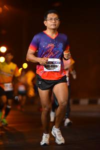 BIB: 4069
                            <button type="button" onclick="openModal(7711857)" class="btn btn-primary btn-sm float-right btn-popup" data-toggle="modal" data-target=".modal-high-quality">
                        <i class="fas fa-shopping-cart"></i> Add to Cart
                    </button>
                                            <button type="button" onclick="isThisMe(7711857, true)" class="btn btn-success btn-sm float-right btn-popup btn-isme hidden" data-toggle="tooltip" data-placement="bottom" title="นี่คือรูปของคุณใช่ไหม คลิกที่นี่เพื่อเอาเข้าอัลบั้ม">
                        <i class="fas fa-plus"></i> Add to album
                    </button>
                    <button type="button" onclick="isThisMe(7711857, false)" class="btn btn-warning btn-sm float-right btn-popup btn-isnotme hidden">
                        <i class="fas fa-ban"></i> Remove from album
                    </button>