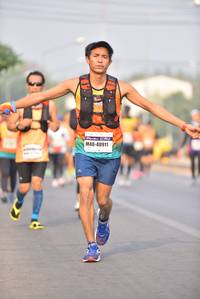 BIB: 40911
                            <button type="button" onclick="openModal(7323198)" class="btn btn-primary btn-sm float-right btn-popup" data-toggle="modal" data-target=".modal-high-quality">
                        <i class="fas fa-shopping-cart"></i> Add to Cart
                    </button>
                                            <button type="button" onclick="isThisMe(7323198, true)" class="btn btn-success btn-sm float-right btn-popup btn-isme hidden" data-toggle="tooltip" data-placement="bottom" title="นี่คือรูปของคุณใช่ไหม คลิกที่นี่เพื่อเอาเข้าอัลบั้ม">
                        <i class="fas fa-plus"></i> Add to album
                    </button>
                    <button type="button" onclick="isThisMe(7323198, false)" class="btn btn-warning btn-sm float-right btn-popup btn-isnotme hidden">
                        <i class="fas fa-ban"></i> Remove from album
                    </button>