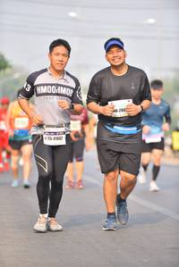 BIB: 280, 41602
                            <button type="button" onclick="openModal(7323029)" class="btn btn-primary btn-sm float-right btn-popup" data-toggle="modal" data-target=".modal-high-quality">
                        <i class="fas fa-shopping-cart"></i> Add to Cart
                    </button>
                                            <button type="button" onclick="isThisMe(7323029, true)" class="btn btn-success btn-sm float-right btn-popup btn-isme hidden" data-toggle="tooltip" data-placement="bottom" title="นี่คือรูปของคุณใช่ไหม คลิกที่นี่เพื่อเอาเข้าอัลบั้ม">
                        <i class="fas fa-plus"></i> Add to album
                    </button>
                    <button type="button" onclick="isThisMe(7323029, false)" class="btn btn-warning btn-sm float-right btn-popup btn-isnotme hidden">
                        <i class="fas fa-ban"></i> Remove from album
                    </button>