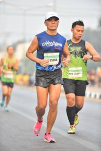 BIB: 25368, 25594
                            <button type="button" onclick="openModal(7465244)" class="btn btn-primary btn-sm float-right btn-popup" data-toggle="modal" data-target=".modal-high-quality">
                        <i class="fas fa-shopping-cart"></i> Add to Cart
                    </button>
                                            <button type="button" onclick="isThisMe(7465244, true)" class="btn btn-success btn-sm float-right btn-popup btn-isme hidden" data-toggle="tooltip" data-placement="bottom" title="นี่คือรูปของคุณใช่ไหม คลิกที่นี่เพื่อเอาเข้าอัลบั้ม">
                        <i class="fas fa-plus"></i> Add to album
                    </button>
                    <button type="button" onclick="isThisMe(7465244, false)" class="btn btn-warning btn-sm float-right btn-popup btn-isnotme hidden">
                        <i class="fas fa-ban"></i> Remove from album
                    </button>