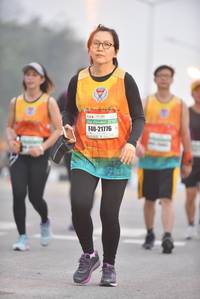 BIB: 112, 21776
                            <button type="button" onclick="openModal(7513976)" class="btn btn-primary btn-sm float-right btn-popup" data-toggle="modal" data-target=".modal-high-quality">
                        <i class="fas fa-shopping-cart"></i> Add to Cart
                    </button>
                                            <button type="button" onclick="isThisMe(7513976, true)" class="btn btn-success btn-sm float-right btn-popup btn-isme hidden" data-toggle="tooltip" data-placement="bottom" title="นี่คือรูปของคุณใช่ไหม คลิกที่นี่เพื่อเอาเข้าอัลบั้ม">
                        <i class="fas fa-plus"></i> Add to album
                    </button>
                    <button type="button" onclick="isThisMe(7513976, false)" class="btn btn-warning btn-sm float-right btn-popup btn-isnotme hidden">
                        <i class="fas fa-ban"></i> Remove from album
                    </button>