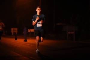 BIB: 4109
                            <button type="button" onclick="openModal(10043345)" class="btn btn-primary btn-sm float-right btn-popup" data-toggle="modal" data-target=".modal-high-quality">
                        <i class="fas fa-shopping-cart"></i> Add to Cart
                    </button>
                                            <button type="button" onclick="isThisMe(10043345, true)" class="btn btn-success btn-sm float-right btn-popup btn-isme hidden" data-toggle="tooltip" data-placement="bottom" title="นี่คือรูปของคุณใช่ไหม คลิกที่นี่เพื่อเอาเข้าอัลบั้ม">
                        <i class="fas fa-plus"></i> Add to album
                    </button>
                    <button type="button" onclick="isThisMe(10043345, false)" class="btn btn-warning btn-sm float-right btn-popup btn-isnotme hidden">
                        <i class="fas fa-ban"></i> Remove from album
                    </button>