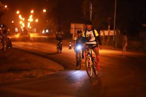 BIB: 
                            <button type="button" onclick="openModal(10040405)" class="btn btn-primary btn-sm float-right btn-popup" data-toggle="modal" data-target=".modal-high-quality">
                        <i class="fas fa-shopping-cart"></i> Add to Cart
                    </button>
                                            <button type="button" onclick="isThisMe(10040405, true)" class="btn btn-success btn-sm float-right btn-popup btn-isme hidden" data-toggle="tooltip" data-placement="bottom" title="นี่คือรูปของคุณใช่ไหม คลิกที่นี่เพื่อเอาเข้าอัลบั้ม">
                        <i class="fas fa-plus"></i> Add to album
                    </button>
                    <button type="button" onclick="isThisMe(10040405, false)" class="btn btn-warning btn-sm float-right btn-popup btn-isnotme hidden">
                        <i class="fas fa-ban"></i> Remove from album
                    </button>