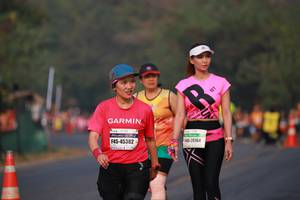 BIB: 45382, 20164
                            <button type="button" onclick="openModal(9986381)" class="btn btn-primary btn-sm float-right btn-popup" data-toggle="modal" data-target=".modal-high-quality">
                        <i class="fas fa-shopping-cart"></i> Add to Cart
                    </button>
                                            <button type="button" onclick="isThisMe(9986381, true)" class="btn btn-success btn-sm float-right btn-popup btn-isme hidden" data-toggle="tooltip" data-placement="bottom" title="นี่คือรูปของคุณใช่ไหม คลิกที่นี่เพื่อเอาเข้าอัลบั้ม">
                        <i class="fas fa-plus"></i> Add to album
                    </button>
                    <button type="button" onclick="isThisMe(9986381, false)" class="btn btn-warning btn-sm float-right btn-popup btn-isnotme hidden">
                        <i class="fas fa-ban"></i> Remove from album
                    </button>