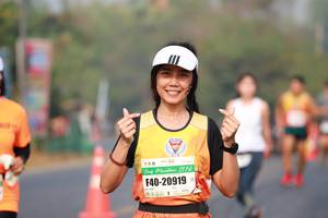 BIB: 2112, 20919
                            <button type="button" onclick="openModal(9994933)" class="btn btn-primary btn-sm float-right btn-popup" data-toggle="modal" data-target=".modal-high-quality">
                        <i class="fas fa-shopping-cart"></i> Add to Cart
                    </button>
                                            <button type="button" onclick="isThisMe(9994933, true)" class="btn btn-success btn-sm float-right btn-popup btn-isme hidden" data-toggle="tooltip" data-placement="bottom" title="นี่คือรูปของคุณใช่ไหม คลิกที่นี่เพื่อเอาเข้าอัลบั้ม">
                        <i class="fas fa-plus"></i> Add to album
                    </button>
                    <button type="button" onclick="isThisMe(9994933, false)" class="btn btn-warning btn-sm float-right btn-popup btn-isnotme hidden">
                        <i class="fas fa-ban"></i> Remove from album
                    </button>