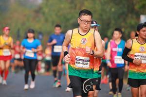 BIB: 40545, 42352
                            <button type="button" onclick="openModal(9989853)" class="btn btn-primary btn-sm float-right btn-popup" data-toggle="modal" data-target=".modal-high-quality">
                        <i class="fas fa-shopping-cart"></i> Add to Cart
                    </button>
                                            <button type="button" onclick="isThisMe(9989853, true)" class="btn btn-success btn-sm float-right btn-popup btn-isme hidden" data-toggle="tooltip" data-placement="bottom" title="นี่คือรูปของคุณใช่ไหม คลิกที่นี่เพื่อเอาเข้าอัลบั้ม">
                        <i class="fas fa-plus"></i> Add to album
                    </button>
                    <button type="button" onclick="isThisMe(9989853, false)" class="btn btn-warning btn-sm float-right btn-popup btn-isnotme hidden">
                        <i class="fas fa-ban"></i> Remove from album
                    </button>