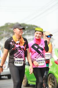 BIB: 41406, 4112, 40220
                            <button type="button" onclick="openModal(10021663)" class="btn btn-primary btn-sm float-right btn-popup" data-toggle="modal" data-target=".modal-high-quality">
                        <i class="fas fa-shopping-cart"></i> Add to Cart
                    </button>
                                            <button type="button" onclick="isThisMe(10021663, true)" class="btn btn-success btn-sm float-right btn-popup btn-isme hidden" data-toggle="tooltip" data-placement="bottom" title="นี่คือรูปของคุณใช่ไหม คลิกที่นี่เพื่อเอาเข้าอัลบั้ม">
                        <i class="fas fa-plus"></i> Add to album
                    </button>
                    <button type="button" onclick="isThisMe(10021663, false)" class="btn btn-warning btn-sm float-right btn-popup btn-isnotme hidden">
                        <i class="fas fa-ban"></i> Remove from album
                    </button>